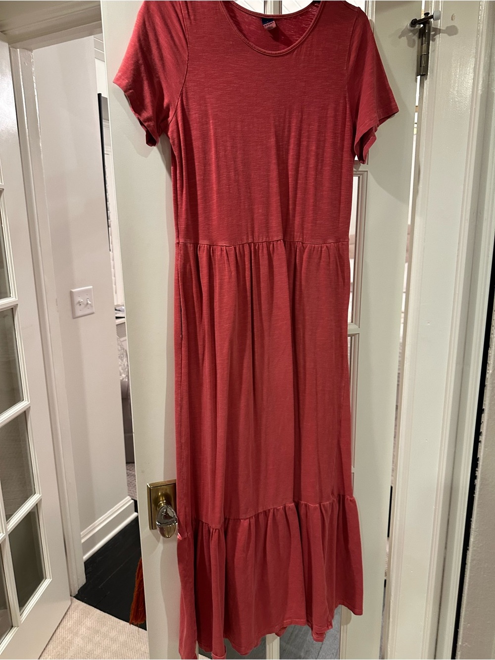 Old Navy Short-Sleeve Tiered Maxi Dress in Rust